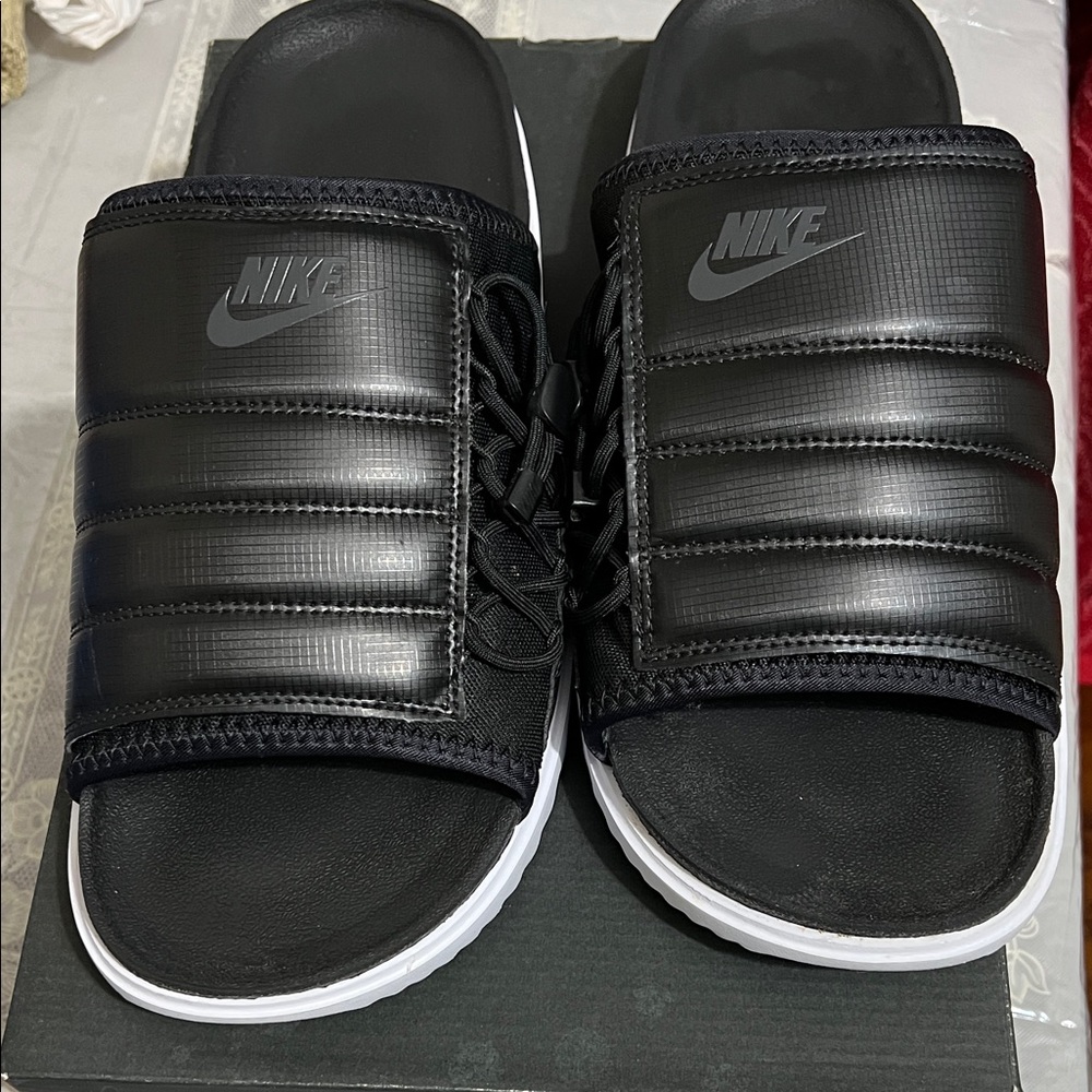 Nike Men's Black Slide Sandals with White Soles